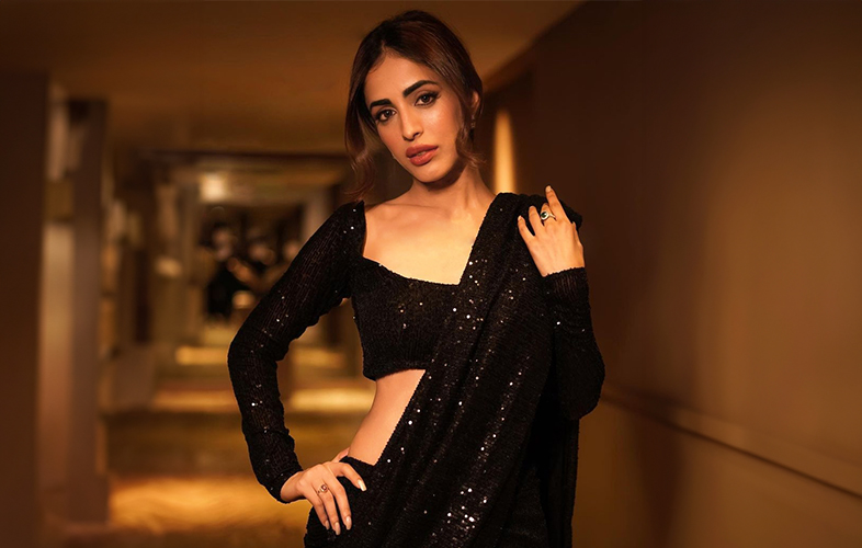 Must-Have Black Saree Trends For That Roop Ki Rani Look