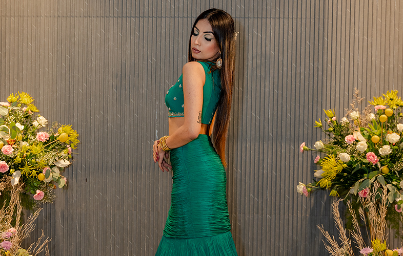 Glamorous Bridesmaids:12 Outfit Ideas to Complement the Bride